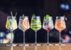 cocktail con gin al mirtillo